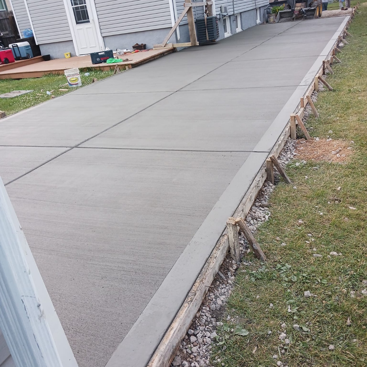 concrete driveway done in Waukesha