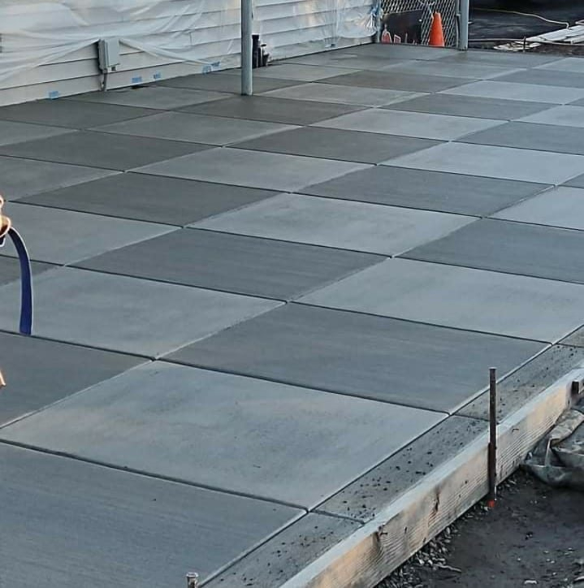 concrete-squares on top of slab